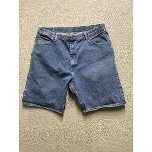 Wrangler Premium Quality Relaxed Fit Blue Denim Jean Shorts Men's Size 42